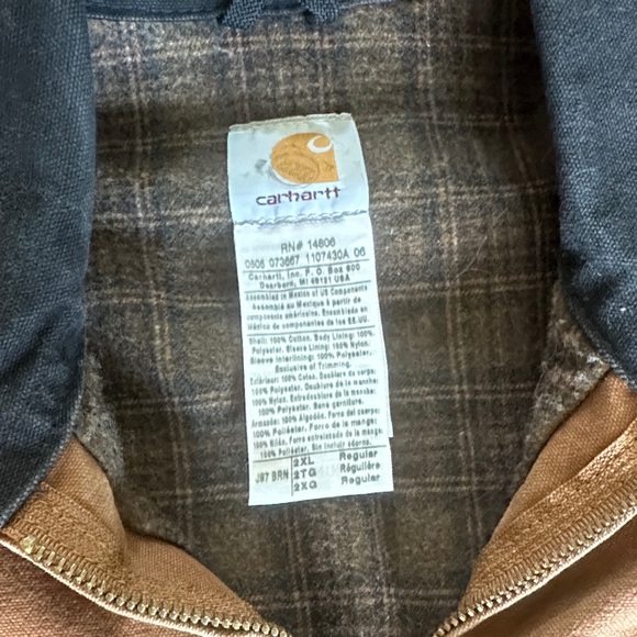 Carhartt Men’s Brown and Charcoal Jacket 2XL - Picture 3 of 5